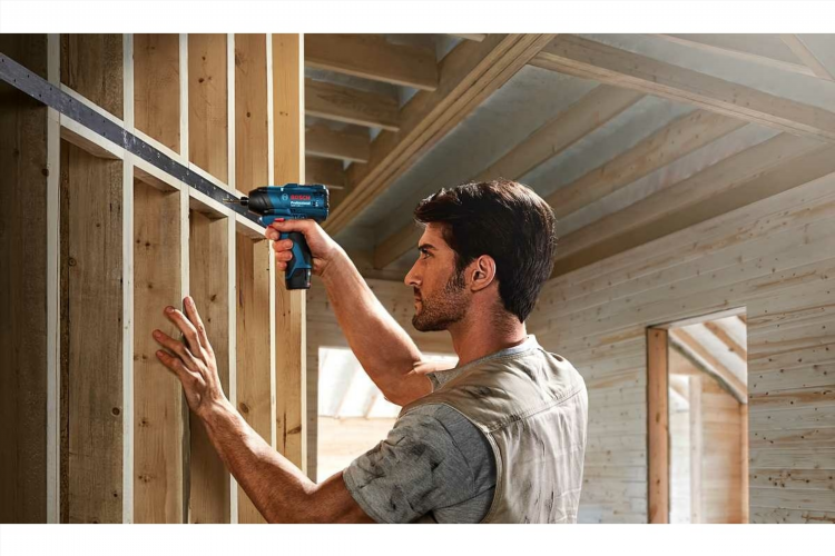 Аккумуляторный гайковерт bosch